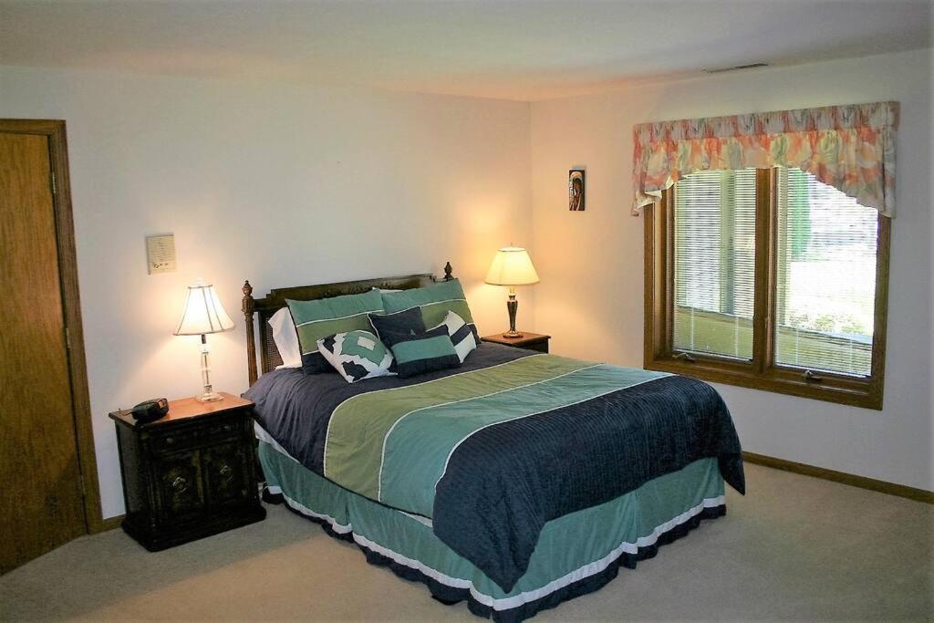 Private Guest Suite On The Portage Lakes Akron Bagian luar foto