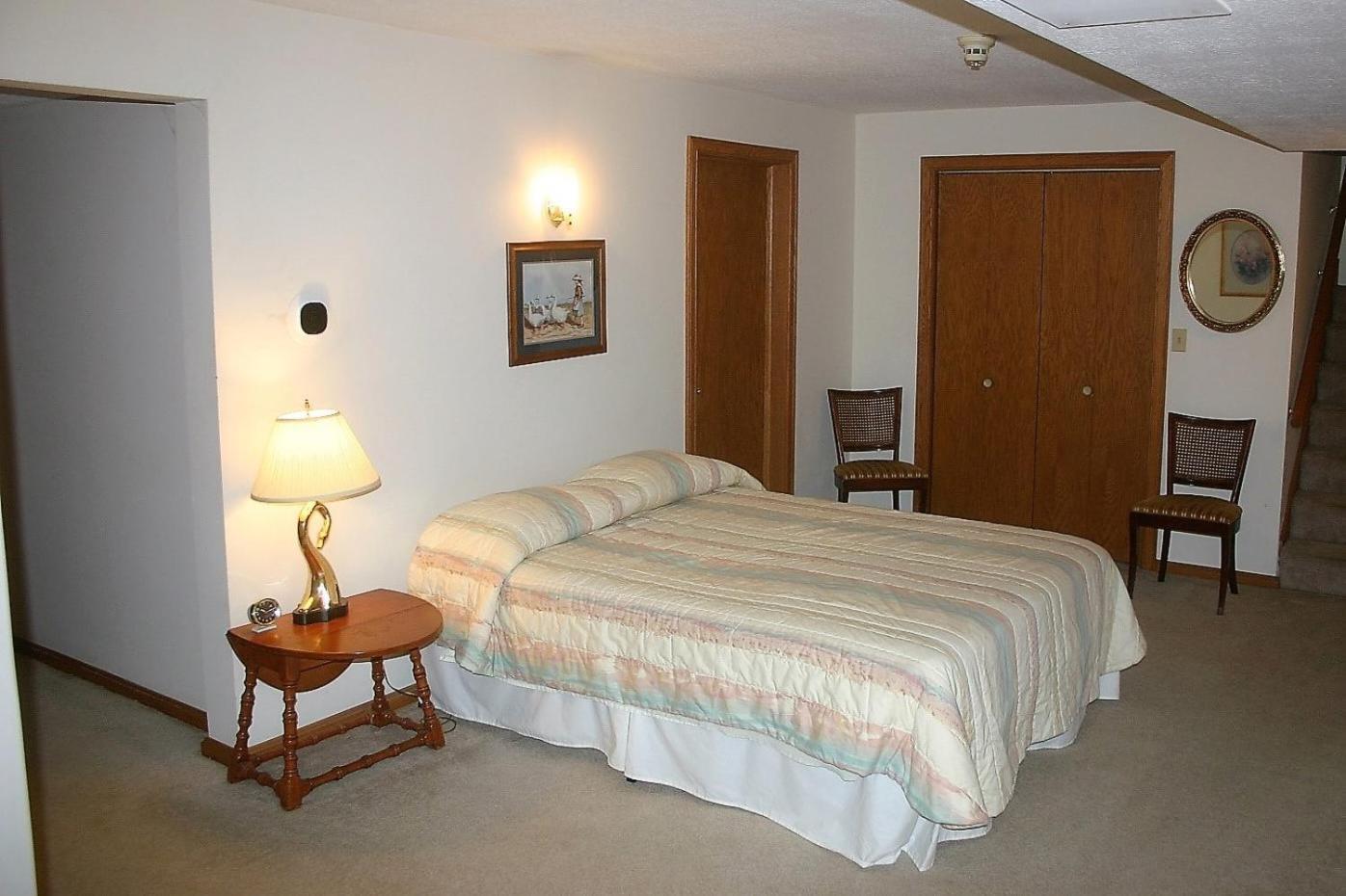 Private Guest Suite On The Portage Lakes Akron Bagian luar foto